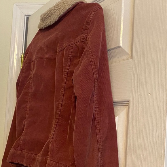 Western festival Beautiful vintage burgundy Sherpa-Lined corduroy Jacket - Picture 6 of 6